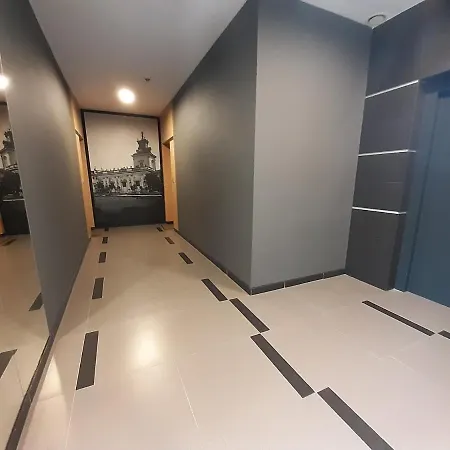Wilanow With Free Parking Apartment