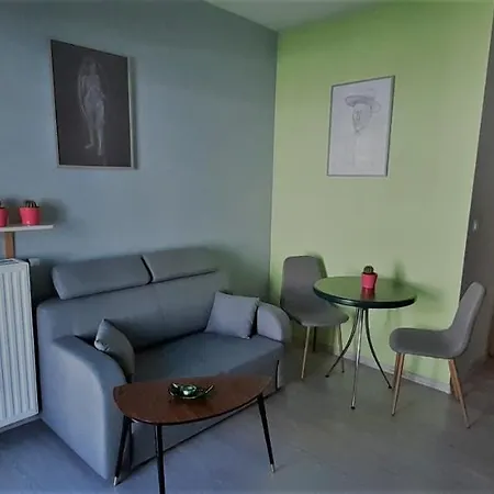 Wilanow With Free Parking Apartment *