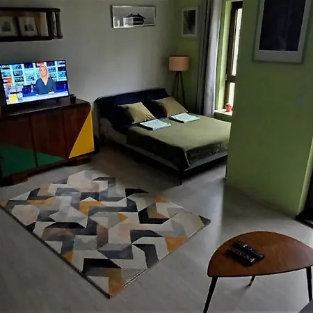 Wilanow With Free Parking Apartment Warschau