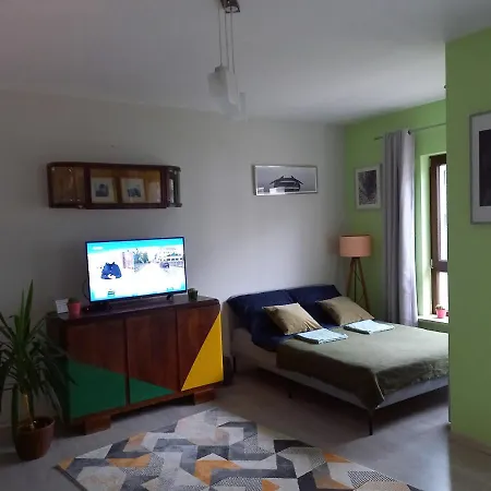 Apartment Wilanow With Free Parking