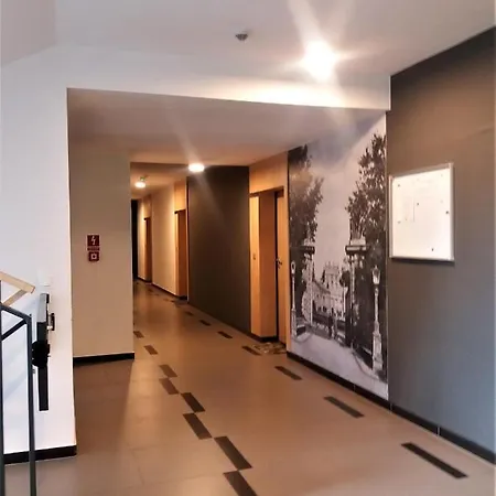 Апартаменты Wilanow With Free Parking *