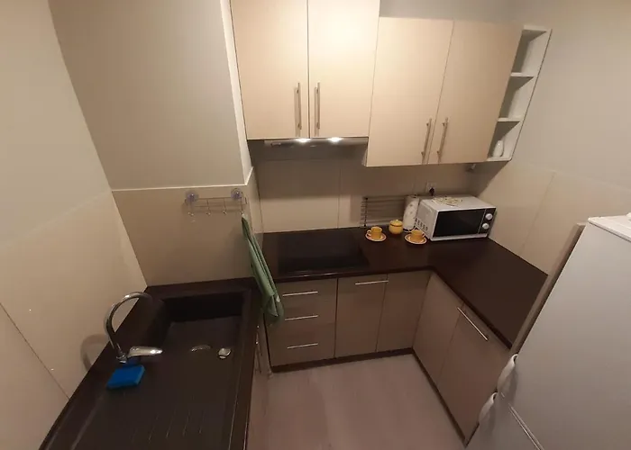 Wilanow With Free Parking Varşova