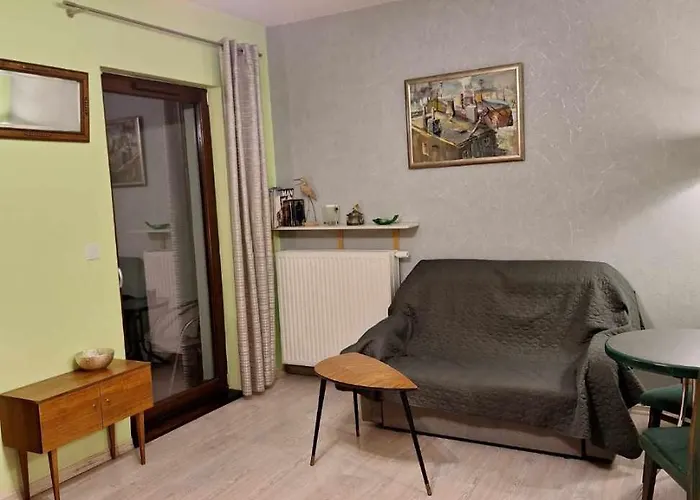 Wilanow With Free Parking Varşova