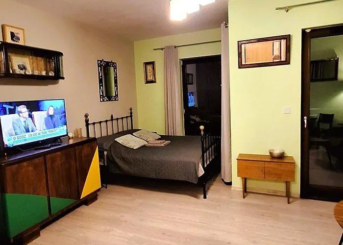 Wilanow With Free Parking *