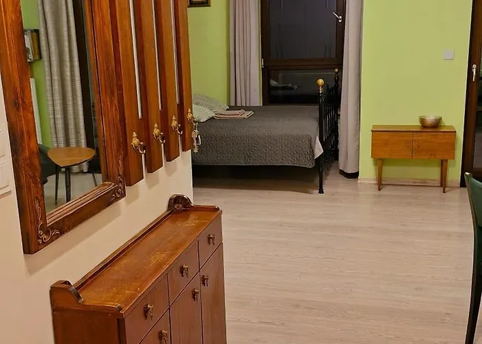 Wilanow With Free Parking Daire *